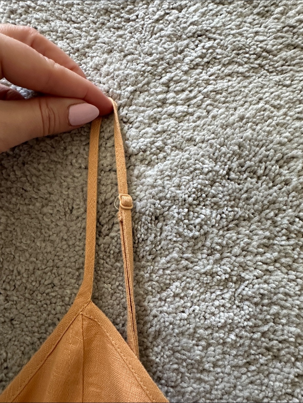 Aritzia Wilfred Linen Midi Dress in Warm Peach - Picture 3 of 5
